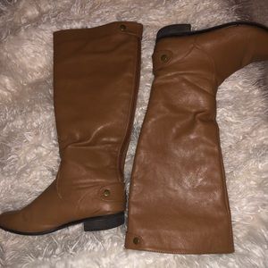 dark tan LEATHER BOOTS below knee boots w/ heel!